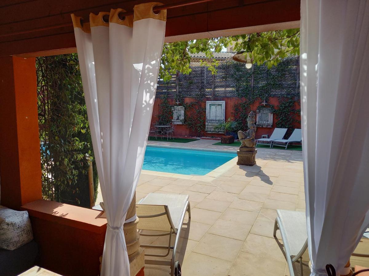 Couleurs Du Sud Bed & Breakfast Vallon-Pont-dʼArc Екстериор снимка