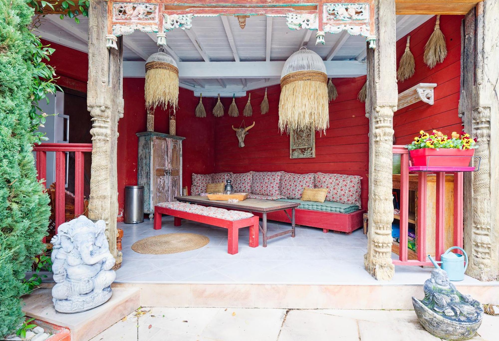 Couleurs Du Sud Bed & Breakfast Vallon-Pont-dʼArc Екстериор снимка