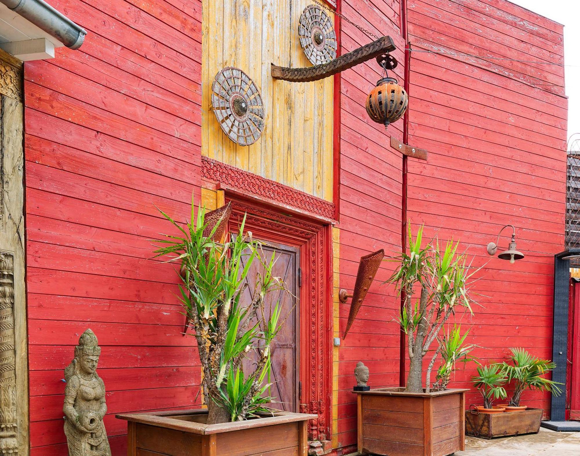 Couleurs Du Sud Bed & Breakfast Vallon-Pont-dʼArc Екстериор снимка
